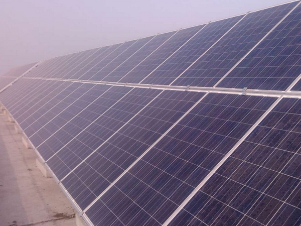 北京順鑫國際商務(wù)中心樓面61KW光伏發(fā)電站